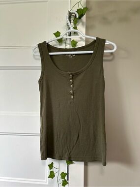 mysTILE Olive Ribbed Henley Tank Top